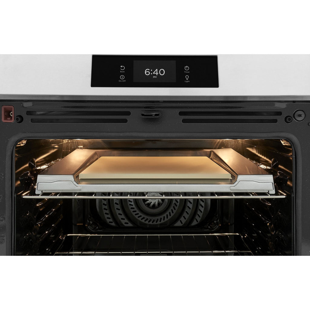 Cuisinière à induction Frigidaire Gallery de 30 po avec commandes frontales et four à pizza sur pierre – Acier inoxydable (GCFI307CBF)
