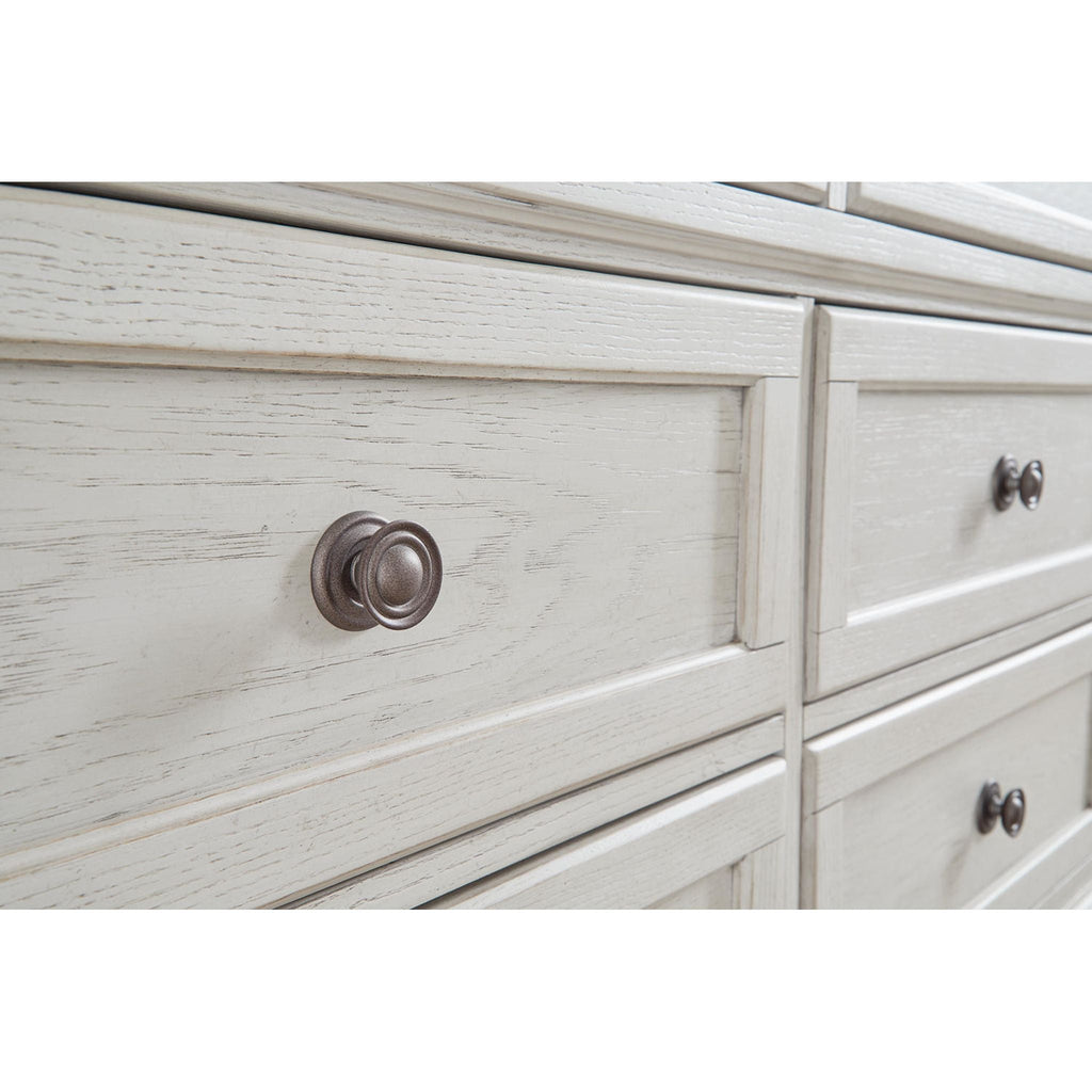 Chambre à coucher 5 pièces Robbinsdale avec lit king-size et lit traîneau - Blanc antique