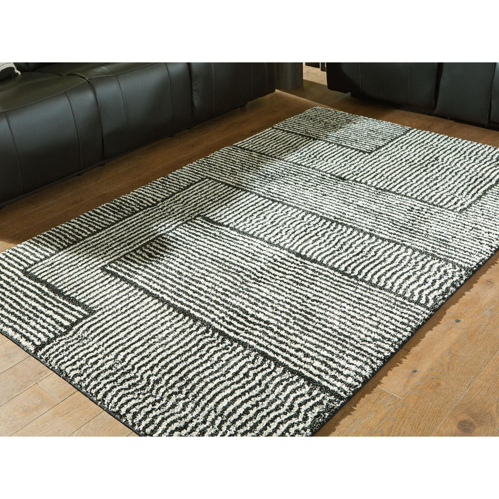 Tapis Kurtmen - 5'x7'