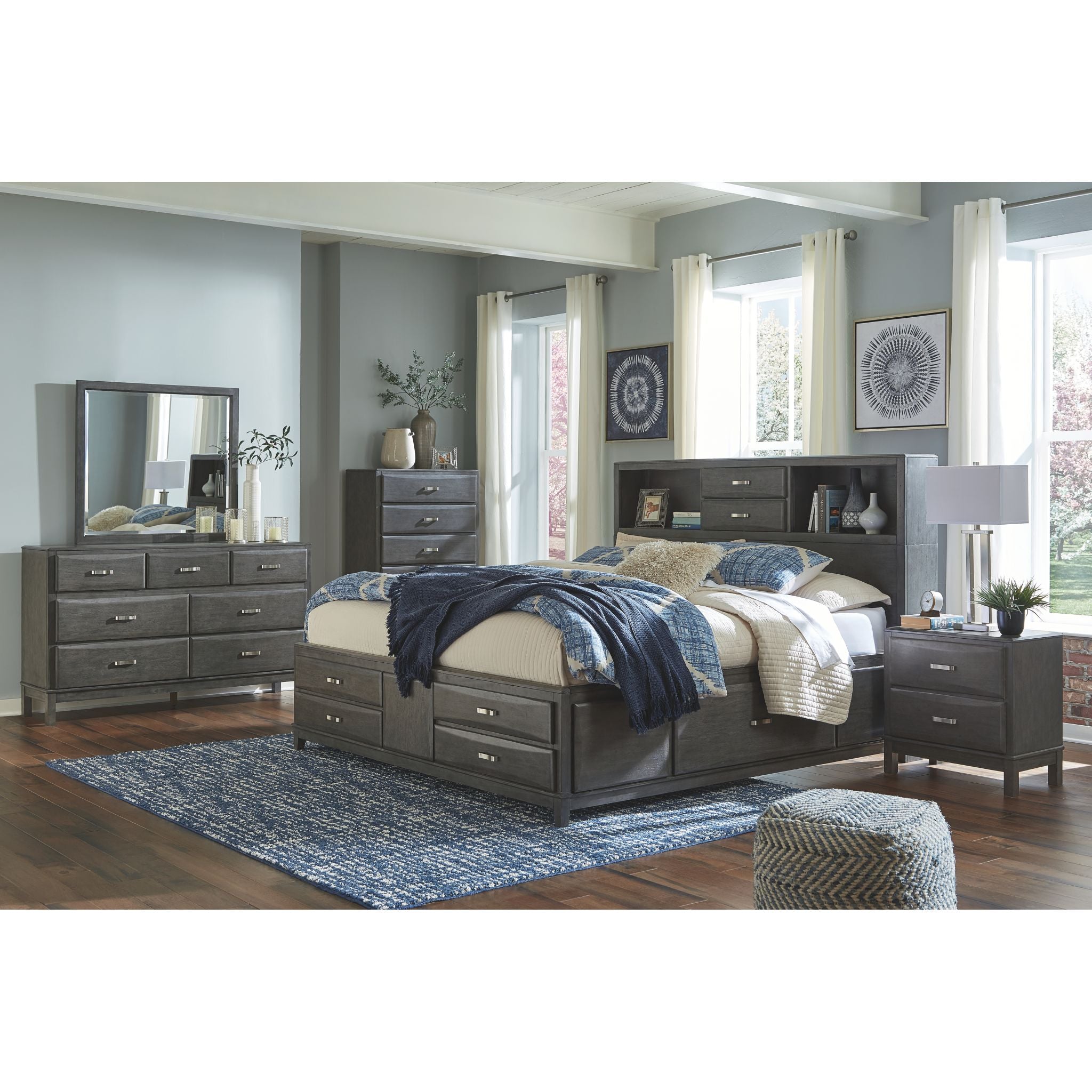 Chambre à coucher Caitbrook 5 pièces avec rangement pour lit king size - Gris