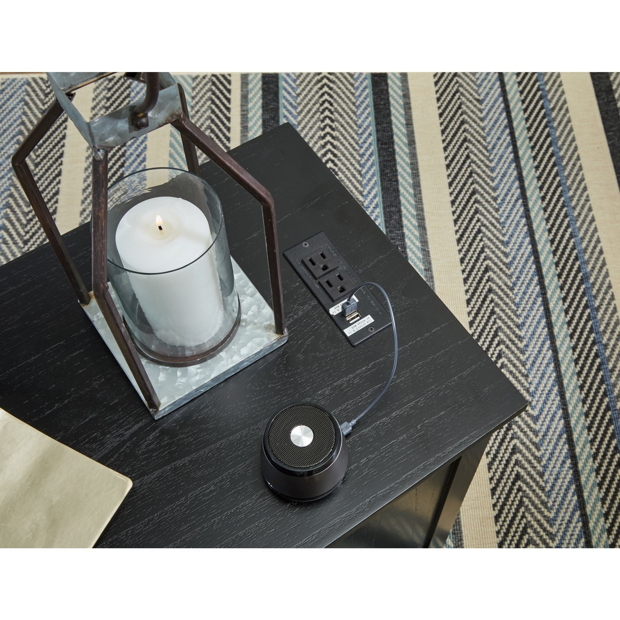 Table d'appoint Treytown Chair